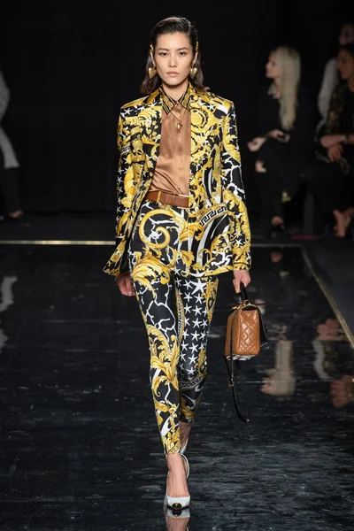 Look 6